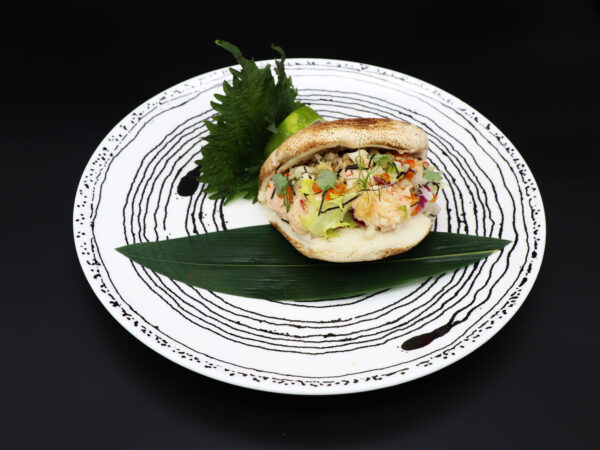 Bao, granchio, shiso, tobibo e kanuki